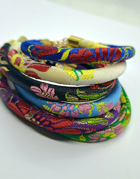 Furighedda Diana Bracciale in Broccato dorato