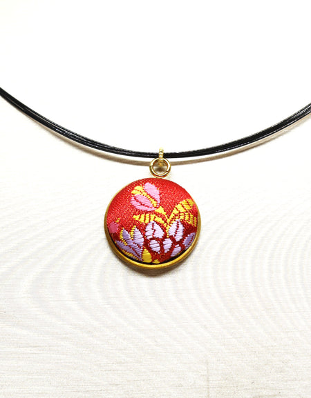 Furighedda Filopesca girocollo in Broccato