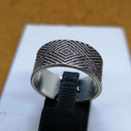 FIT 6727 Anello fascia larga rombi