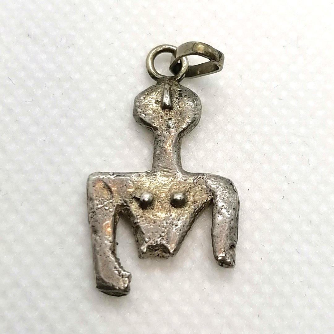 Aristanis Ciondolo Dea Madre handmade - pianaecasti-gioielleria