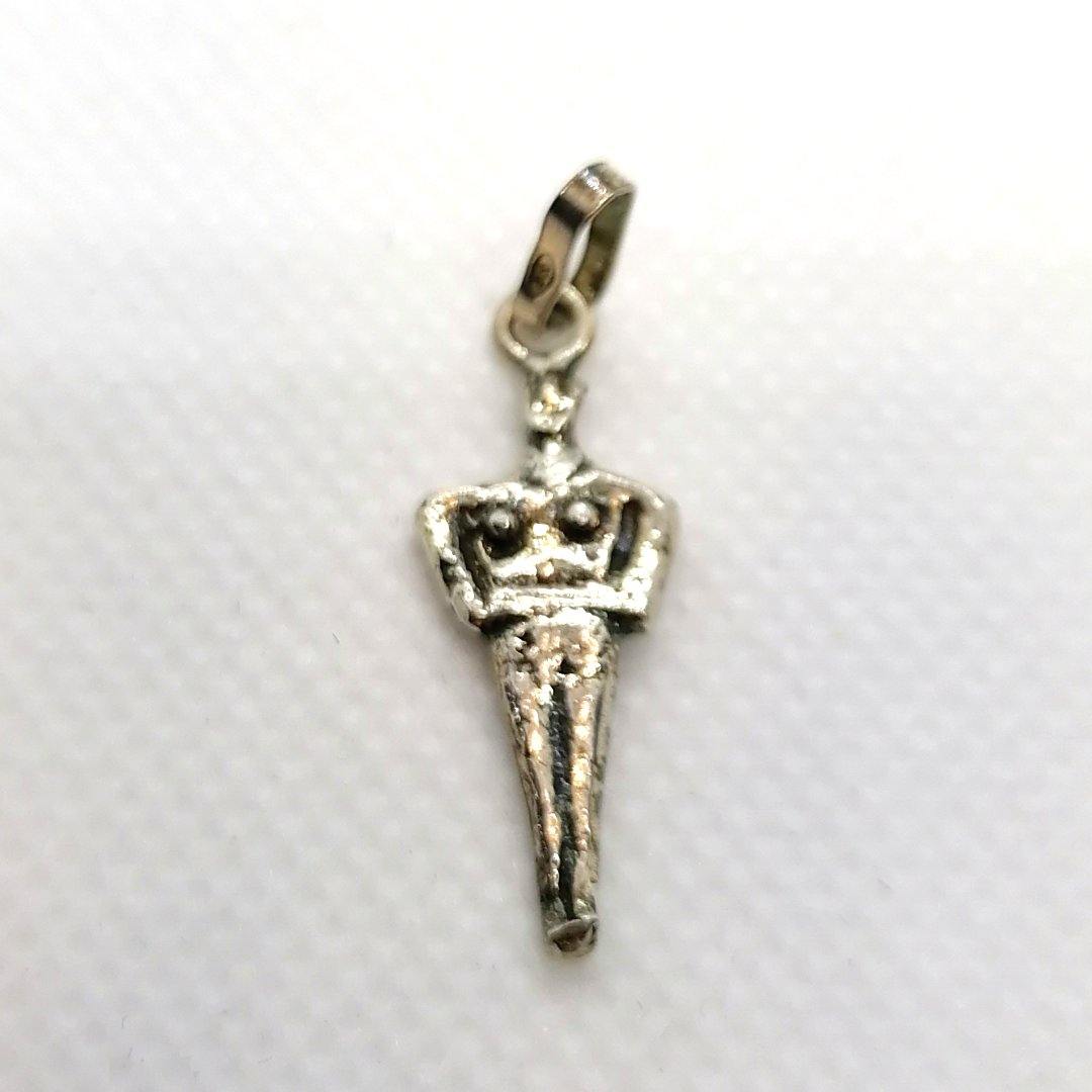 Aristanis Ciondolo Dea Madre handmade - pianaecasti-gioielleria